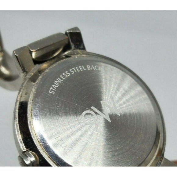 Nine West NW/1631 Silver Tone Quartz Analog Ladies Watch Y121E NW/1631 - Picture 11 of 11